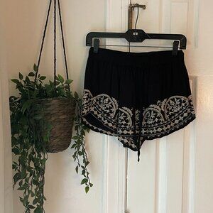 PAPAYA BOHO BEACH SHORTS CASUAL SHORTS - size S